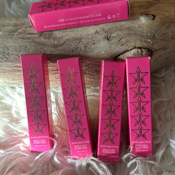 Jeffree Star Posh spice Velour Liquid Lipstick - Picture 2 of 4